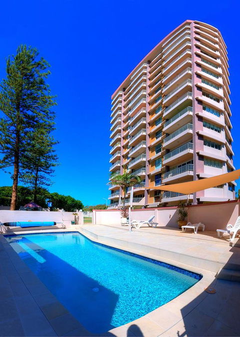 Narrowneck Court - C Tourism 3