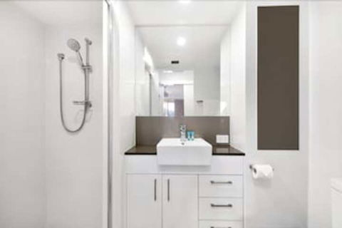 The Hill Apartments - C Tourism 7