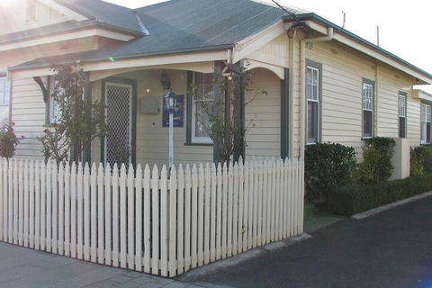 The Postmaster Inn BnB - C Tourism 1