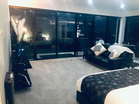 Sheer Pleasure Accommodation - C Tourism 2
