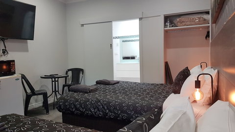 Motel24seven - C Tourism 6