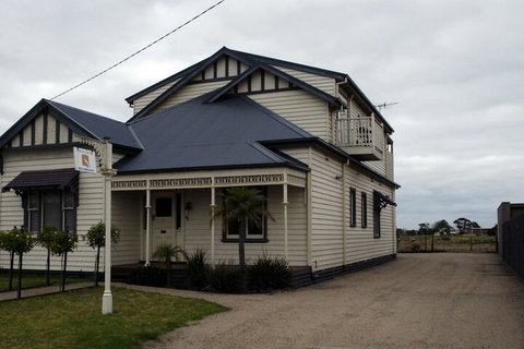 Pelican Sands Bed & Breakfast - C Tourism 1