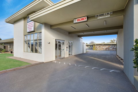Adelaide Road Motor Lodge - C Tourism 0