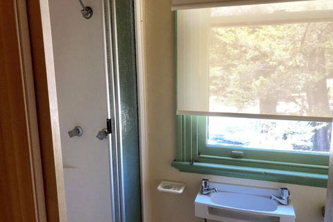 Victoria & Albert Guesthouse - C Tourism 5