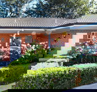 Akuna Motor Inn and Apartments