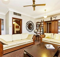 Mandalay Luxury Stay - C Tourism