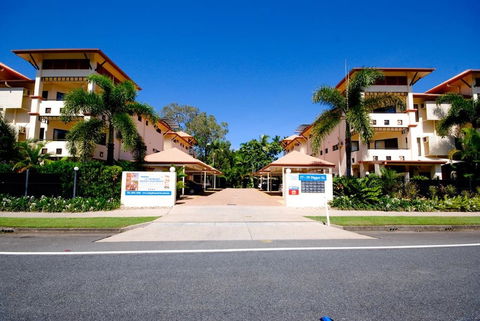 City Plaza Apartments - C Tourism 0
