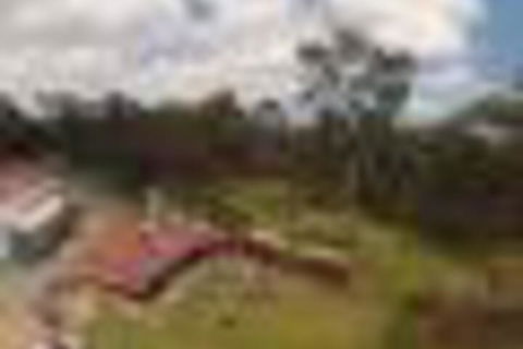 Mountain View Historical Quarry Workers Hut - C Tourism 2