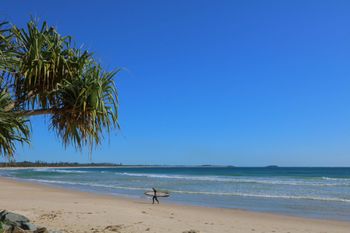 Pacific Royale Holiday Apartment 313 - C Tourism 3