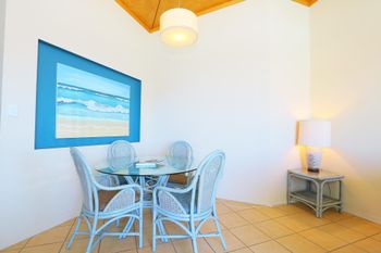 Pacific Royale Holiday Apartment 313 - C Tourism 4
