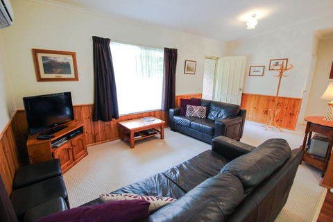 Silver Birches Holiday Unit 2 - C Tourism 4