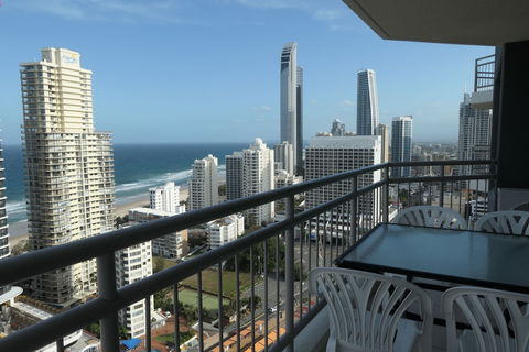 2 And 3 Bedroom Apartments Within Crown Towers - C Tourism 1