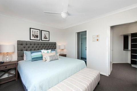 Mollymook Beachfront Penthouse 9 - C Tourism 4