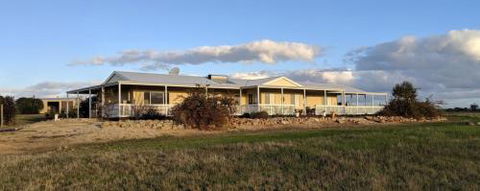A Better Life Animal Sanctuary FarmStay Private Two Bedrooms Lounge Room & Bathroom & Toilet Shared Kitchen - C Tourism 0