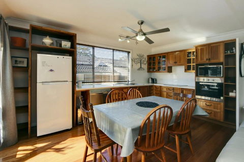 Hillsborough Cottage - C Tourism 1