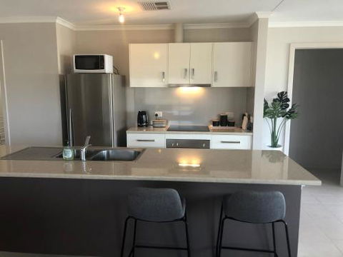 The Baltimore Family Home Getaway - C Tourism 0