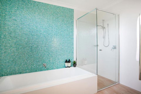 Surfers Beach House - C Tourism 3