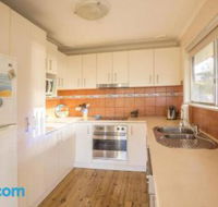 Clissold Street 11 Mollymook - C Tourism