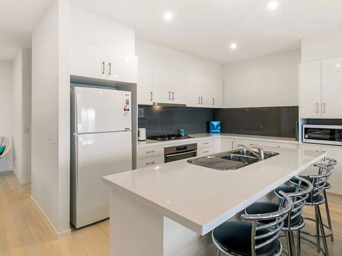 Swan Bay Views - C Tourism 1