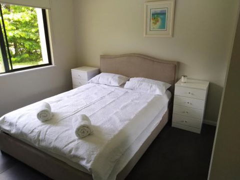 Turtle Reef Bed & Breakfast Cairns - C Tourism 4