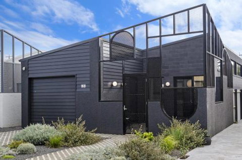 Allure On Barclay - C Tourism 6