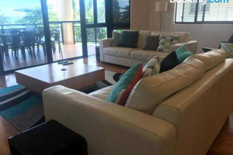 Townsville Strand Lighthouse Apartment 3 - C Tourism 4
