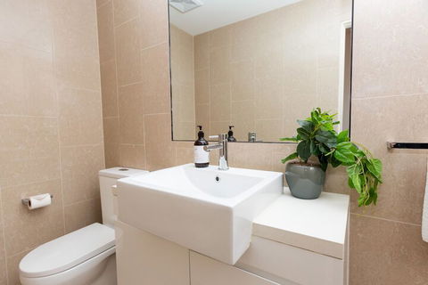 Enjoy Penthouse Living In The CBD - C Tourism 3