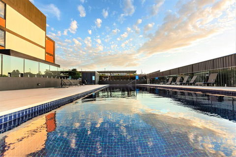 Enjoy Penthouse Living In The CBD - C Tourism 0