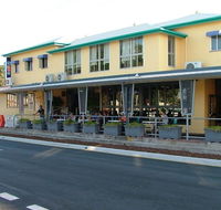 Listen TO THE Surf From Rickman Pde Woorim - C Tourism