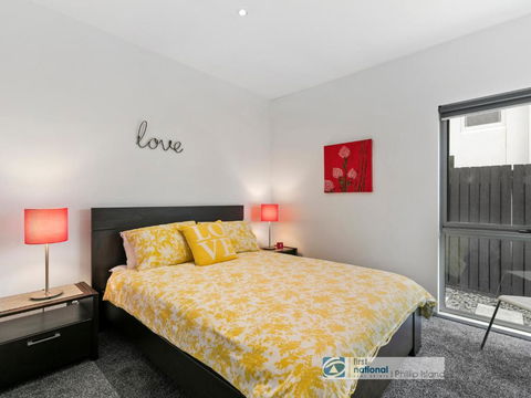 2 At 2 The Esplanade Ventnor - C Tourism 2