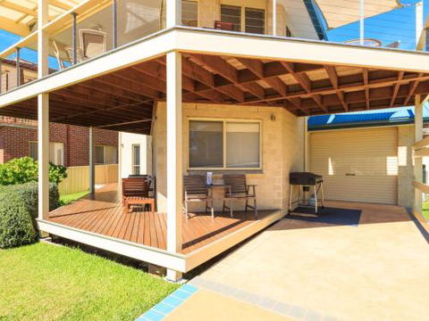 Pollys Escape Main House Cottage Vincentia 4pm Check Out Sundays - C Tourism 3