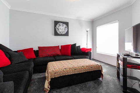 The Currawong - C Tourism 5