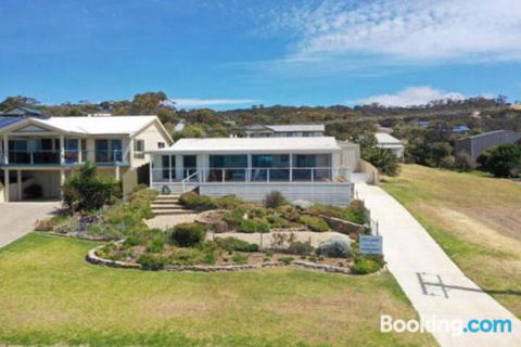 Miramar At Penneshaw KI - C Tourism 1