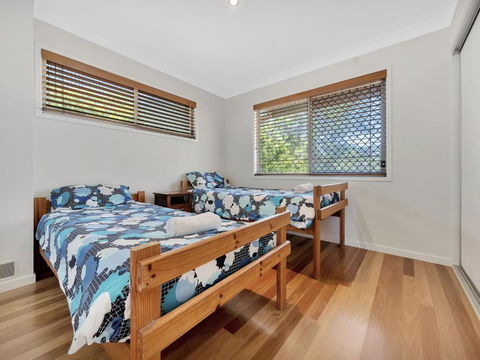 Drift Beach House - C Tourism 3