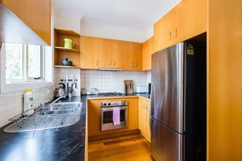 KIM 2BDR West Melbourne Apartment - C Tourism 4