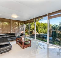 Spacious 4 Bedroom House The Hill - C Tourism