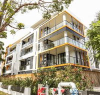 Spacious Apartment at Waitara - C Tourism
