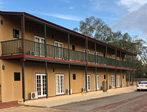 Settlers Hotel York - C Tourism 0