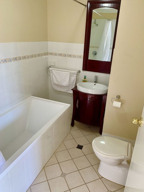 Settlers Hotel York - C Tourism 6