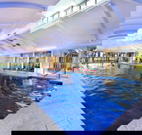 The Retreat at Chevron Renaissance - C Tourism