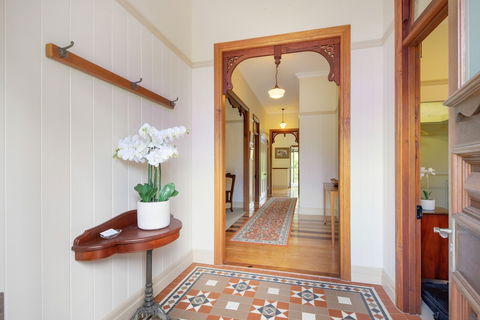 The Guesthouse - C Tourism 2