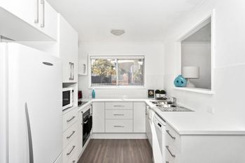 Toms Beach House - C Tourism 4