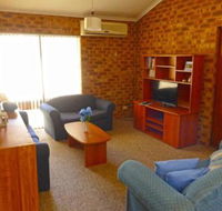 Dolphins Delight at Culburra Beach - C Tourism