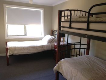 Port Lincoln Holiday Houses - C Tourism 2