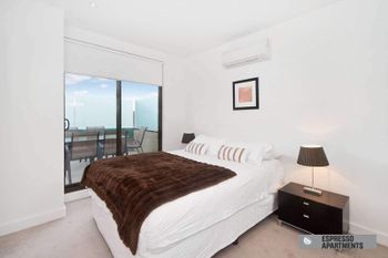 Smart Modern In St. Kilda - C Tourism 3