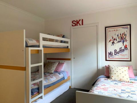 Reindeer 6 - C Tourism 1