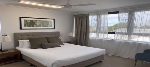 Airtrip Apartments On Carlyle St. Mackay - C Tourism 5