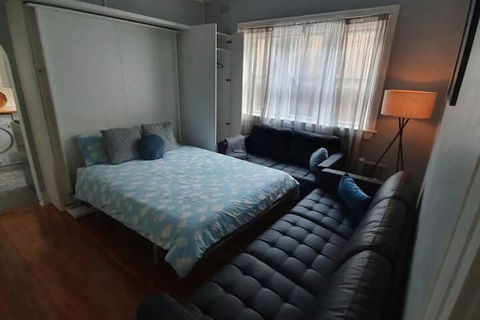 Incredible Location 2 Bedroom Bondi Beach Apartment - C Tourism 6