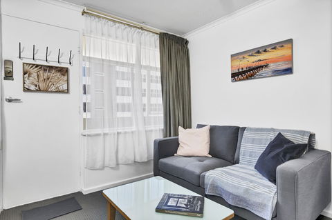 Bayscape Studio Glenelg - C Tourism 6