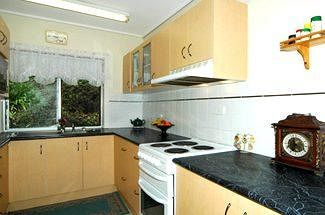 Ambience Holiday Apartments - C Tourism 4